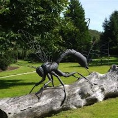 beelden van dieren in het Brunnen en skulpturenpark in prüm
