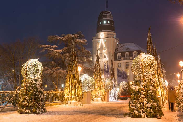 Bad Neuenahr in de winter en feestdagen. Alles mooi verlicht en sneeuw!